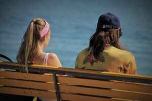彼の気持ちを探るための効果的な会話術は？